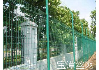 双边护栏网优点 