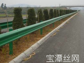 高速护栏网高度